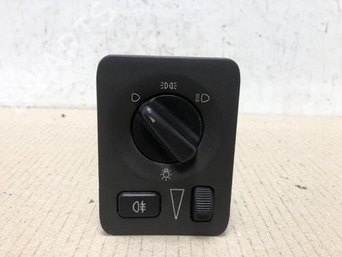 Used Headlight switch SAAB 9-5 Estate (YS3E) 2.2 TiD (120 hp) 15536717
