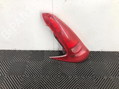 Used Left taillight Left taillight 15537307 15537307