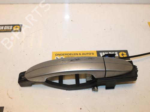 Used Front right exterior door handle Front right exterior door handle 15313694 15313694