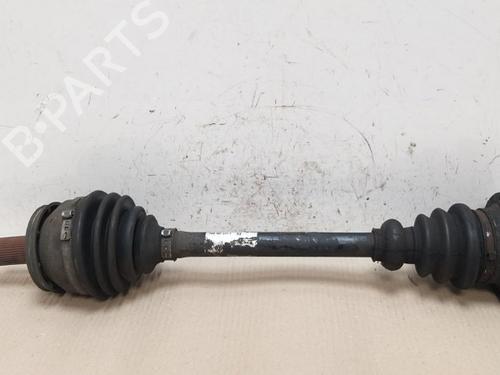 Used Left front driveshaft VW TRANSPORTER T5 Van (7HA, 7HH, 7EA, 7EH) 1.9 TDI (105 hp) 15533428