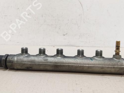 Injection rail OPEL VIVARO A Van (X83) 2.5 DTI (F7) | BP15532625M98 