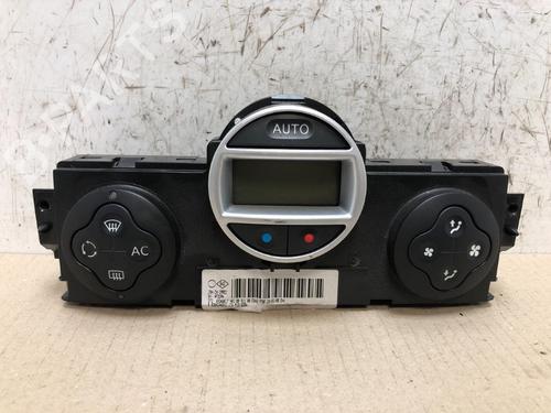 Used Climate control Climate control 15534515 15534515