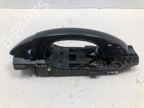 Used Rear left exterior door handle Rear left exterior door handle 37214077 37214077