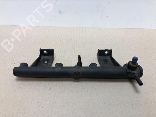 Used Injection rail Injection rail 15537123 15537123