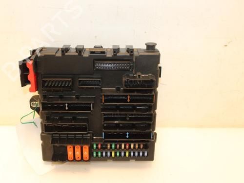 Used Fuse box OPEL VECTRA C Estate (Z02) 2.2 direct (F35) (155 hp) 15322413