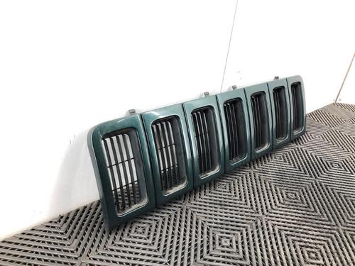 Grille JEEP GRAND CHEROKEE I (ZJ, ZG) 5.2 i 4x4 (ZJ) | BP22904924C40 