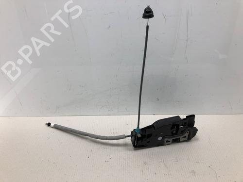 hyre-foran-las-mercedes-benz-a-class-w177-2018-37213466 main image