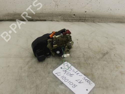 Used Front left lock CHRYSLER 300C (LX, LE) 3.0 CRD (218 hp) 15301613