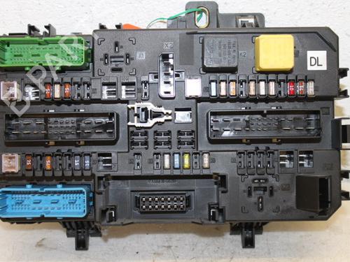 Used Fuse box Fuse box 16183087 16183087