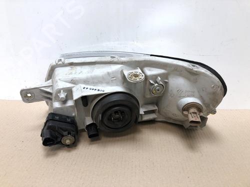 Right headlight HYUNDAI ACCENT II (LC) 1.3 | BP15346076C29 