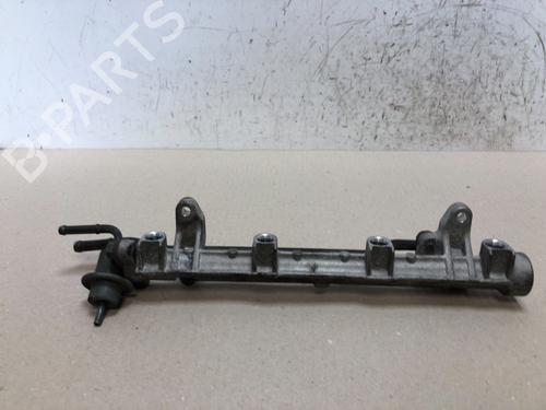 Used Injection rail Injection rail 15534298 15534298