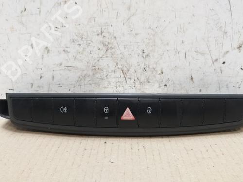 Alarmlicht Schakelaar SMART FORFOUR (454) 1.1 (454.030) (75 hp) 15533399
