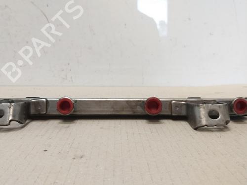 Used Injection rail Injection rail 15532325 15532325