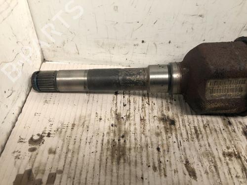 Right front driveshaft CHRYSLER VOYAGER IV (RG, RS) 3.3 | BP15305552M39 