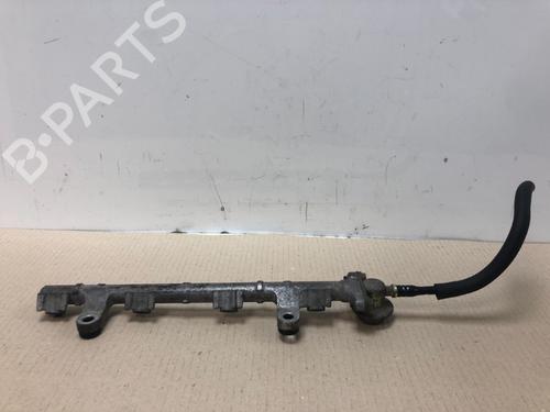 Sprederrør TOYOTA YARIS (_P1_) 1.0 (SCP10_, SCP10R) (68 hp) 15535467