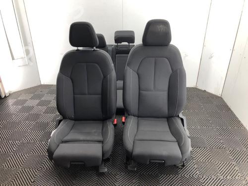 seats-set-volvo-xc40-536-2017-37208438 main image