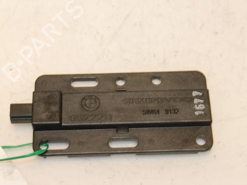 Used Antenna/Base Antenna/Base 15325337 15325337