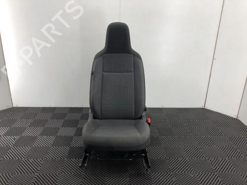 Used Right front seat Right front seat 17376603 17376603