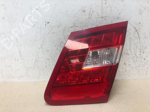 Used Right taillight Right taillight 16120289 16120289