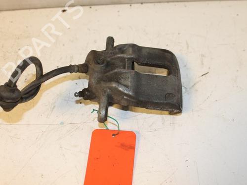 Used Right front brake caliper Right front brake caliper 15306551 15306551