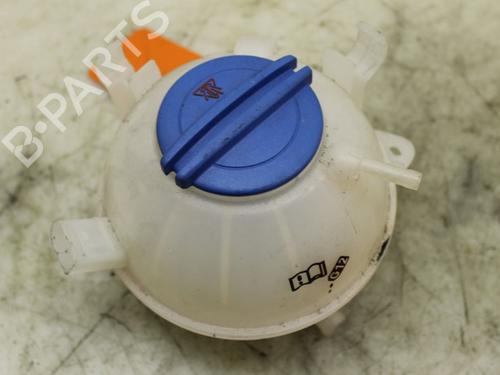 expansion-tank-vw-passat-b7-variant-365-14-tsi-2010-2011-2012-2013-2014-2015-15302192 main image