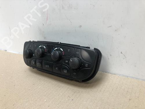 Climate control MERCEDES-BENZ C-CLASS (W203) C 220 CDI (203.006, 203.008) | BP15537961I5 