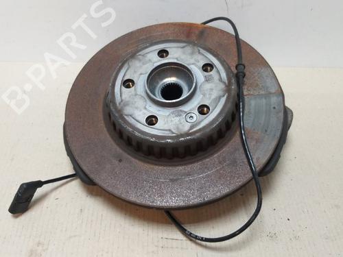 Right rear steering knuckle MERCEDES-BENZ C-CLASS (W205) C 160 (205.044) | BP15341526M28 