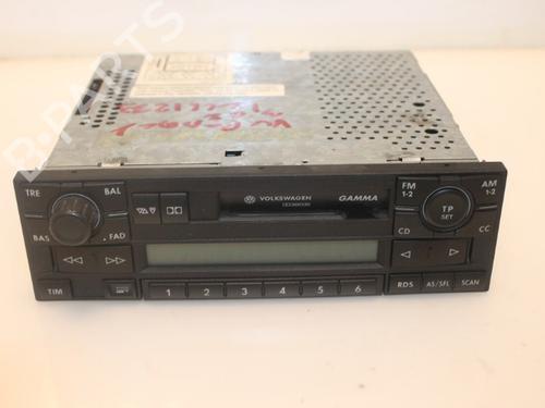 Used Radio VW PASSAT B5.5 (3B3) 1.9 TDI (101 hp) 15796428