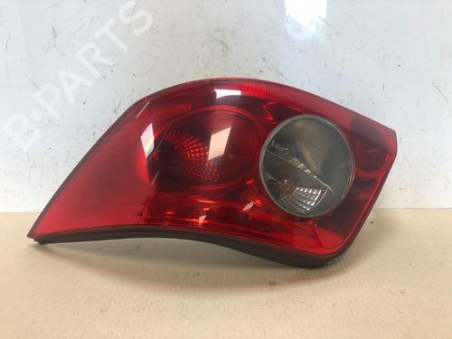 Used Right taillight Right taillight 16899119 16899119