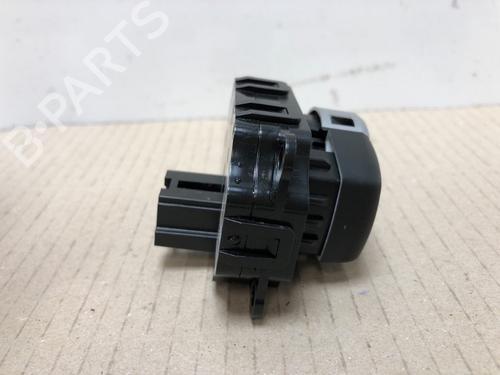 Switch BMW X3 (F25) xDrive 35 i | BP21604302I30 