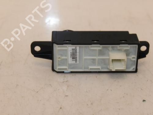 Switch PEUGEOT 208 I (CA_, CC_) 1.2 VTI 82 | BP15327335I30 
