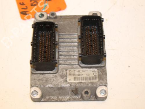 Used Engine control unit (ECU) Engine control unit (ECU) 15315293 15315293