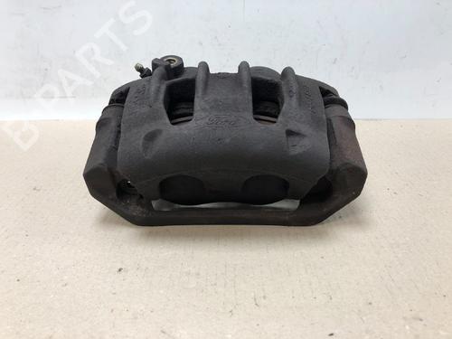 Used Right front brake caliper Right front brake caliper 15536629 15536629