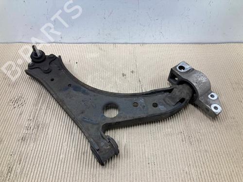 Used Right front suspension arm SEAT ALTEA XL (5P5, 5P8) 1.4 TSI (125 hp) 22905139