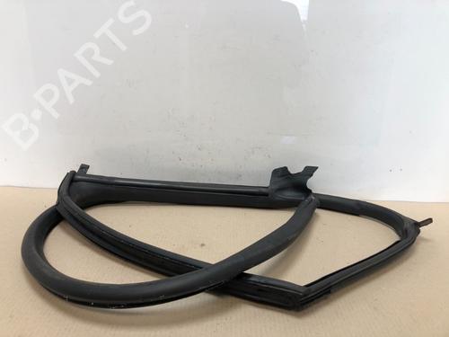 Used Rubber door seal Rubber door seal 37212974 37212974