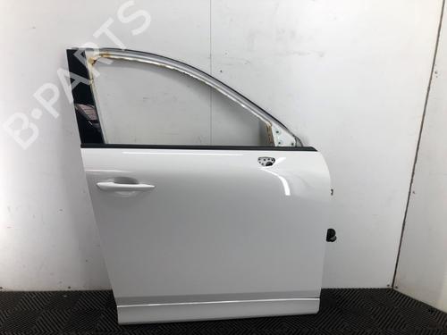 right-front-door-mazda-cx-60-kh_-2022-37205009 main image