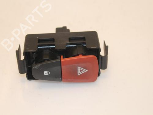 Used Warning switch RENAULT MEGANE III Hatchback (BZ0/1_, B3_) 1.6 16V (BZ0H) (101 hp) 15319641