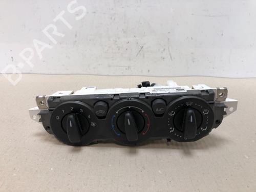 AC Styreenhet / Manøvreringsenhet FORD FOCUS C-MAX (DM2) 1.6 (100 hp) 15535836