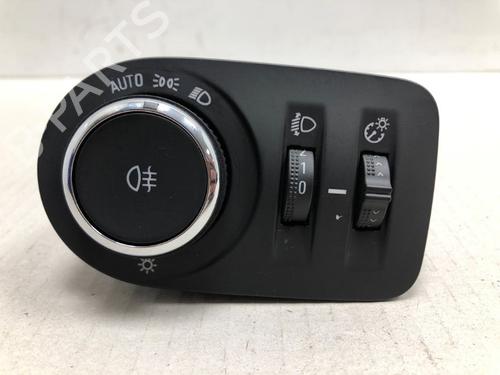Forlygtekontakt Forlygtekontakt OPEL CROSSLAND X / CROSSLAND (P17, P2QO) 1.2 (75) (131 hp) 37212484 37212484