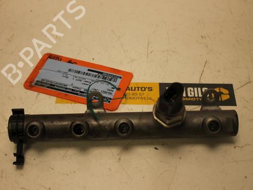 Used Injection rail Injection rail 15310511 15310511