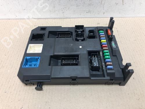 fuse-box-citroen-c3-ii-sc_-12-vti-82-9666952080-2009-18834853 main image