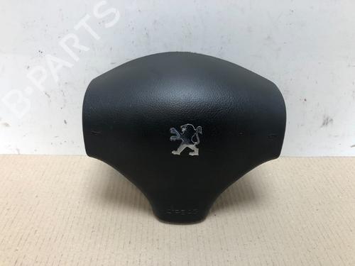 Used Driver airbag PEUGEOT 206 Hatchback (2A/C) 1.4 HDi eco 70 (68 hp) 15535188