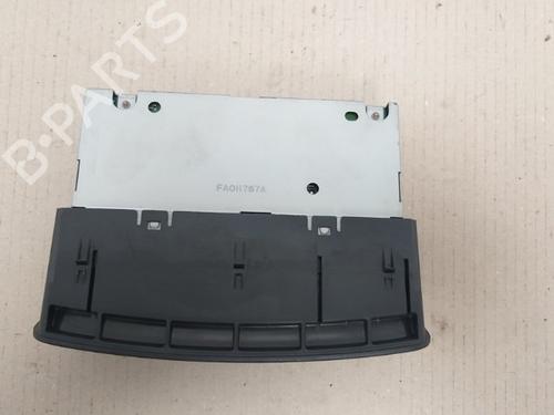 Display monitor TOYOTA YARIS (_P1_) 1.0 (SCP10_, SCP10R) | BP15532563C48 