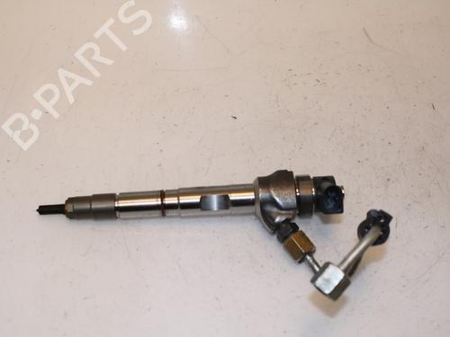 Used Injector VW T-ROC (A11, D11) 2.0 TDI 4motion (150 hp) 15331841