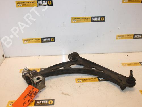 Højre fortil bærearm SEAT LEON (1P1) 2.0 TFSI (185 hp) 15312703