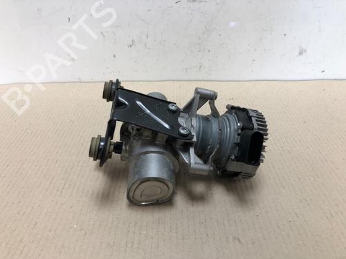 Used Brake master cylinder VW GOLF VII (5G1, BQ1, BE1, BE2) 1.4 GTE Hybrid (204 hp) 15345606