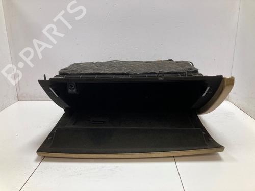 Used Glove box Glove box 37205118 37205118