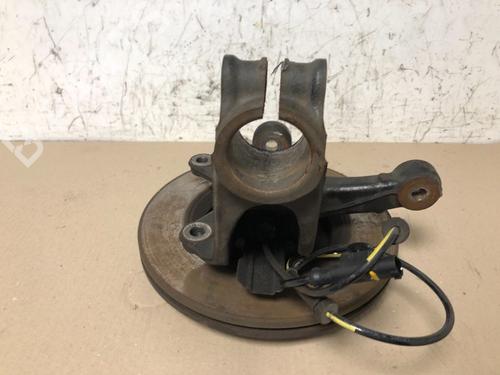 Used Left front steering knuckle TOYOTA AYGO (_B4_) 1.0 VVTi (KGB40) (72 hp) 15345084