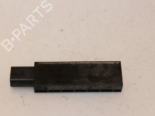 Antenne/Steun VW TOURAN (5T1) 1.8 TSI (180 hp) 15327760