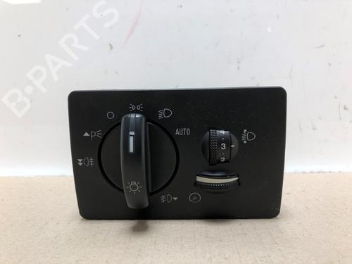 Used Headlight switch Headlight switch 16399579 16399579